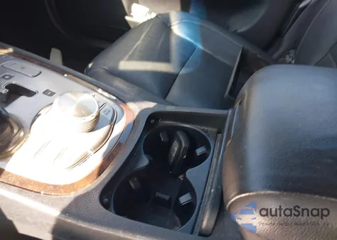 2009 Hyundai Genesis 3.8 from USA, damaged, VIN KMHGC46E59U058560